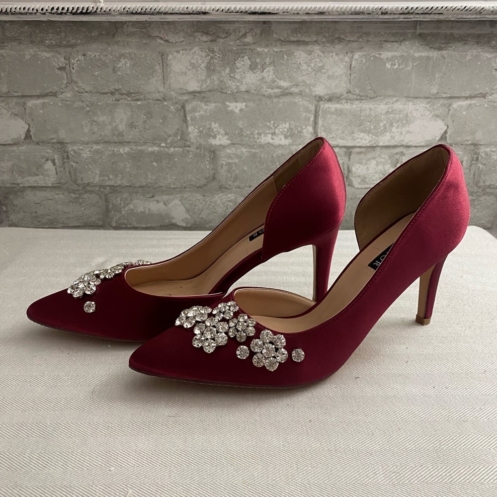 Cranberry jeweled heels! Size 6.5